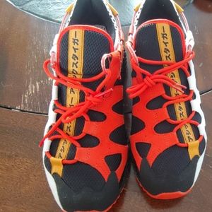 Asics mens size 11 shoes